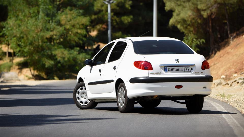 طراحی عجیب پژو 206 صندوقدار